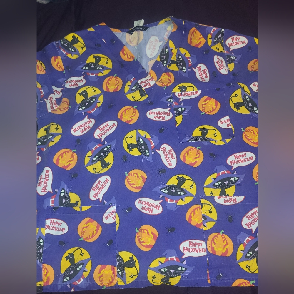 Scrub top